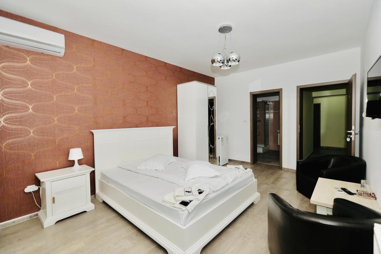 Casa Golopenta Hotel Байле Херкулане Екстериор снимка