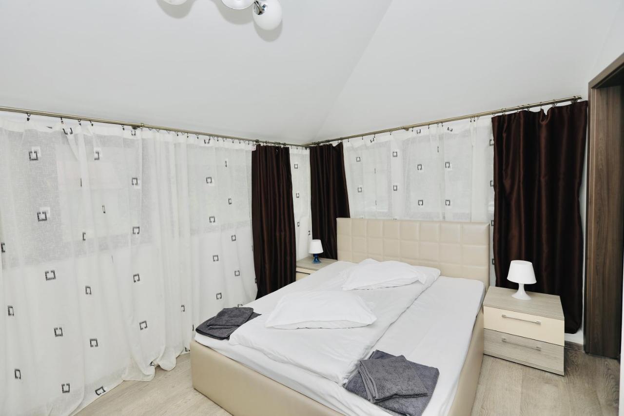 Casa Golopenta Hotel Байле Херкулане Екстериор снимка