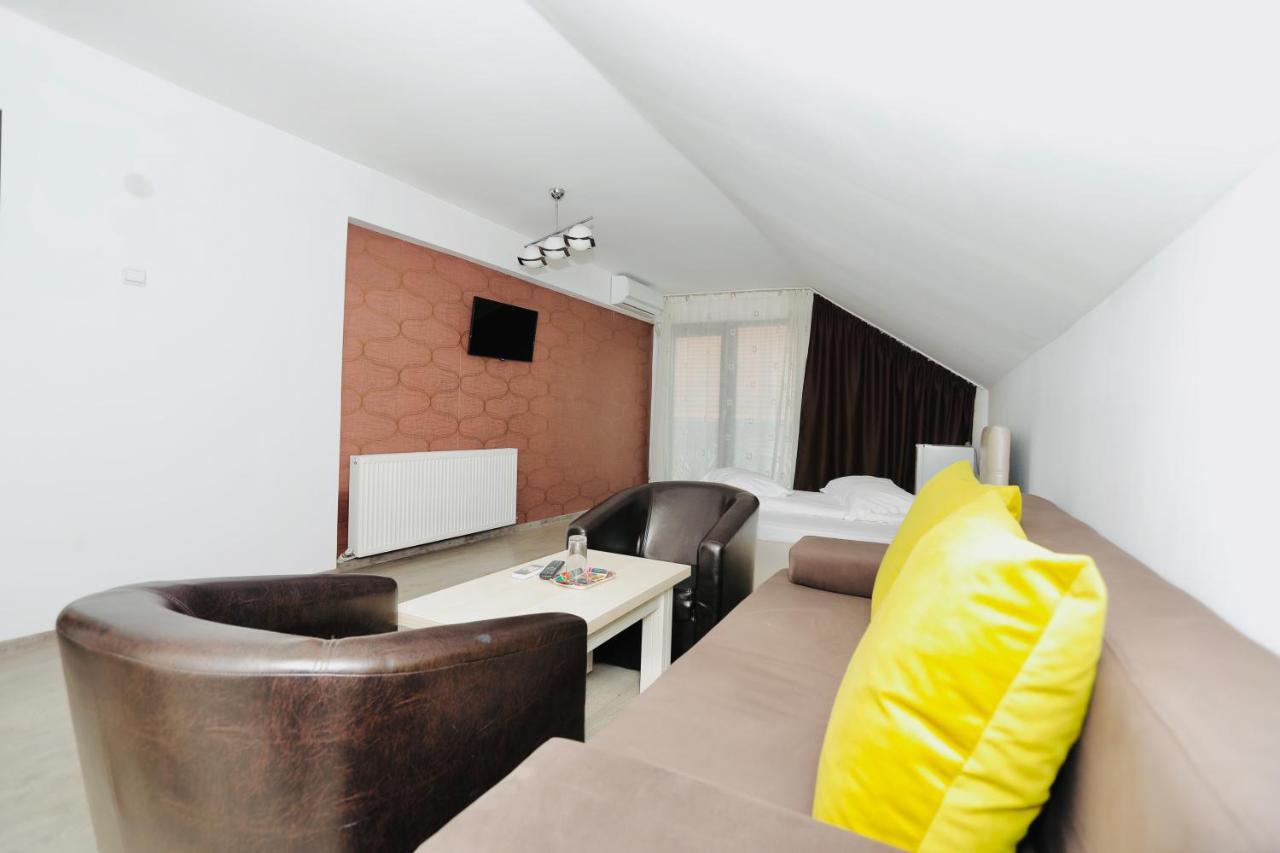 Casa Golopenta Hotel Байле Херкулане Екстериор снимка
